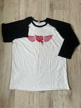 Tom Petty & The HeartBreakers Tour 2017 Raglan Tee XL